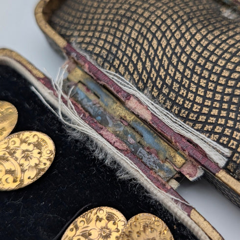 英國復古花卉金色橢圓形袖扣